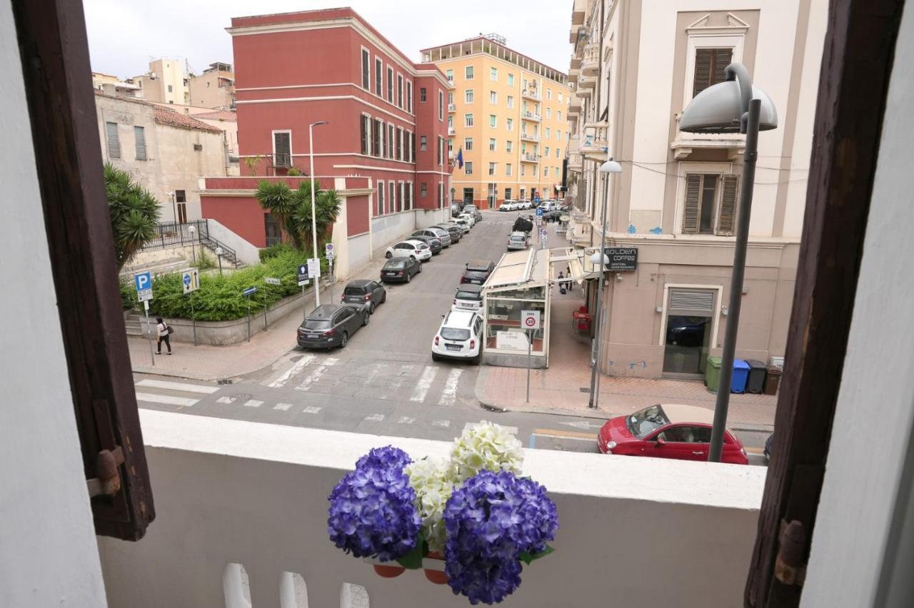 Luxury Rooms Paoli 19 Cagliari Extérieur photo